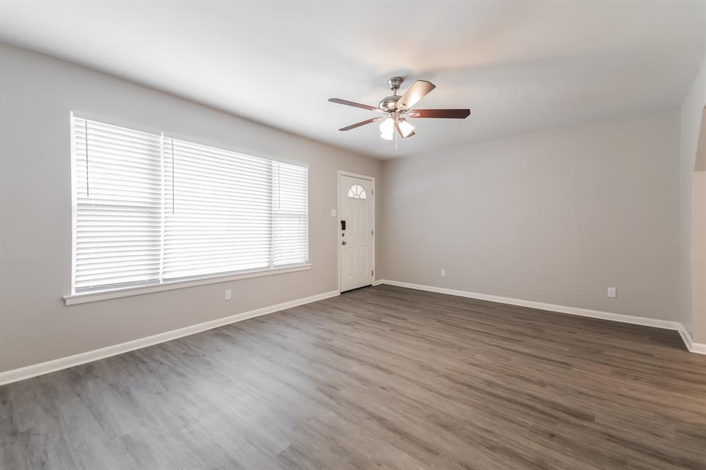 7431 Piedmont Drive Property Photo 5