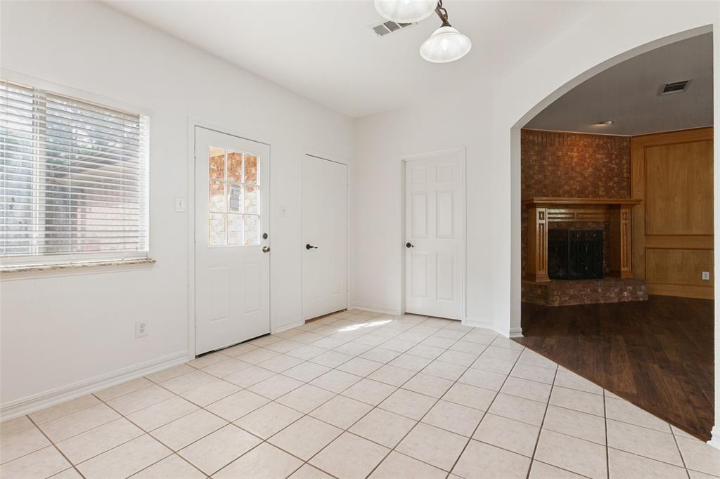 304 Elizabeth Trail Property Photo 13