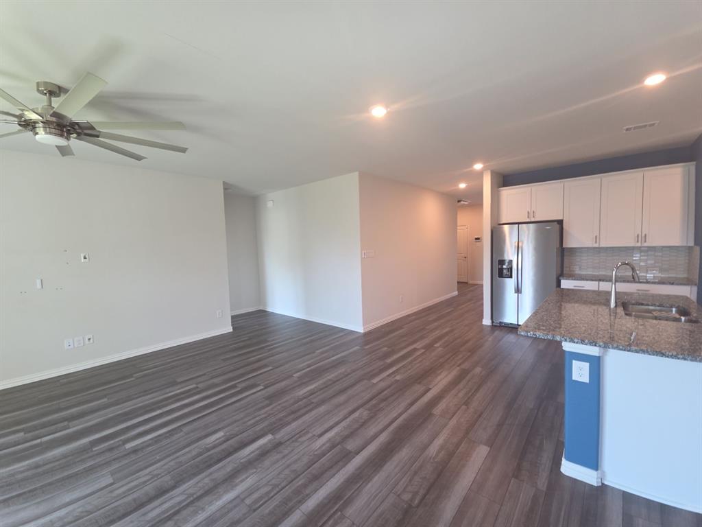 10549 Katalpa Drive Property Photo 19