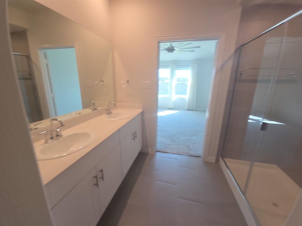 10549 Katalpa Drive Property Photo 25