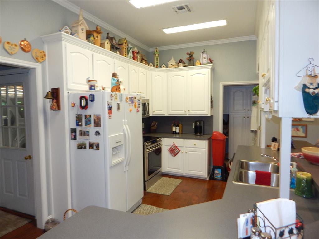 1106 Tall Timbers Property Photo 13