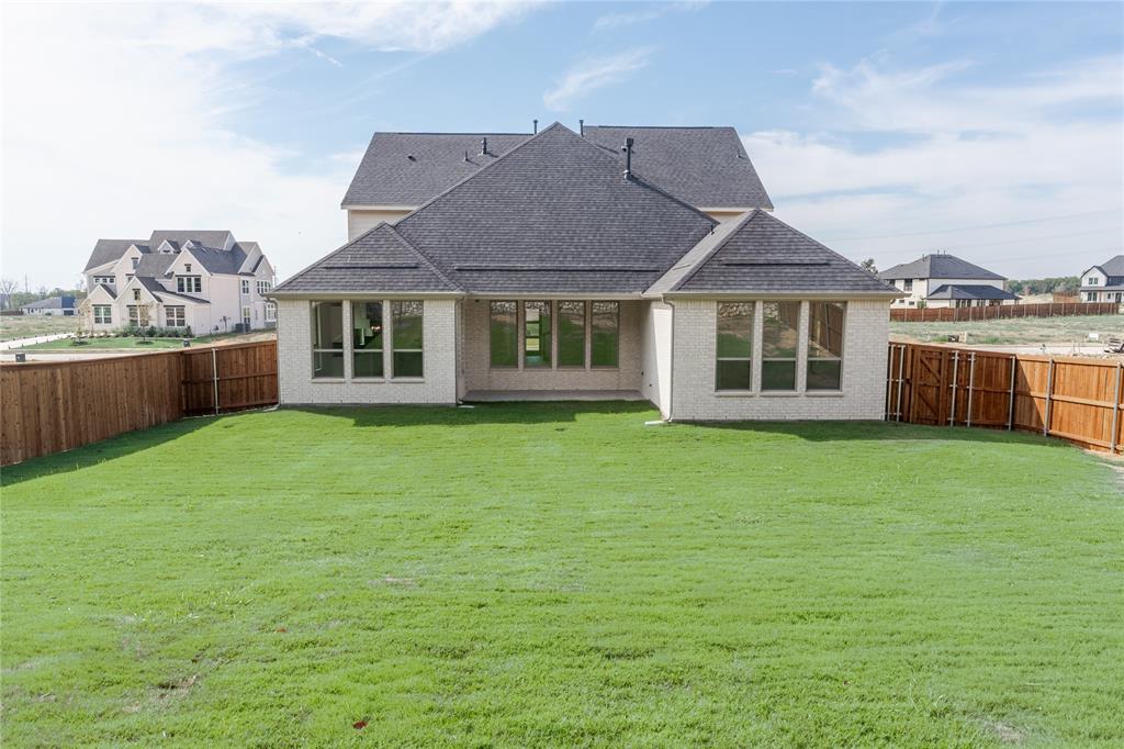 10021 Cresent Drive Property Photo 17