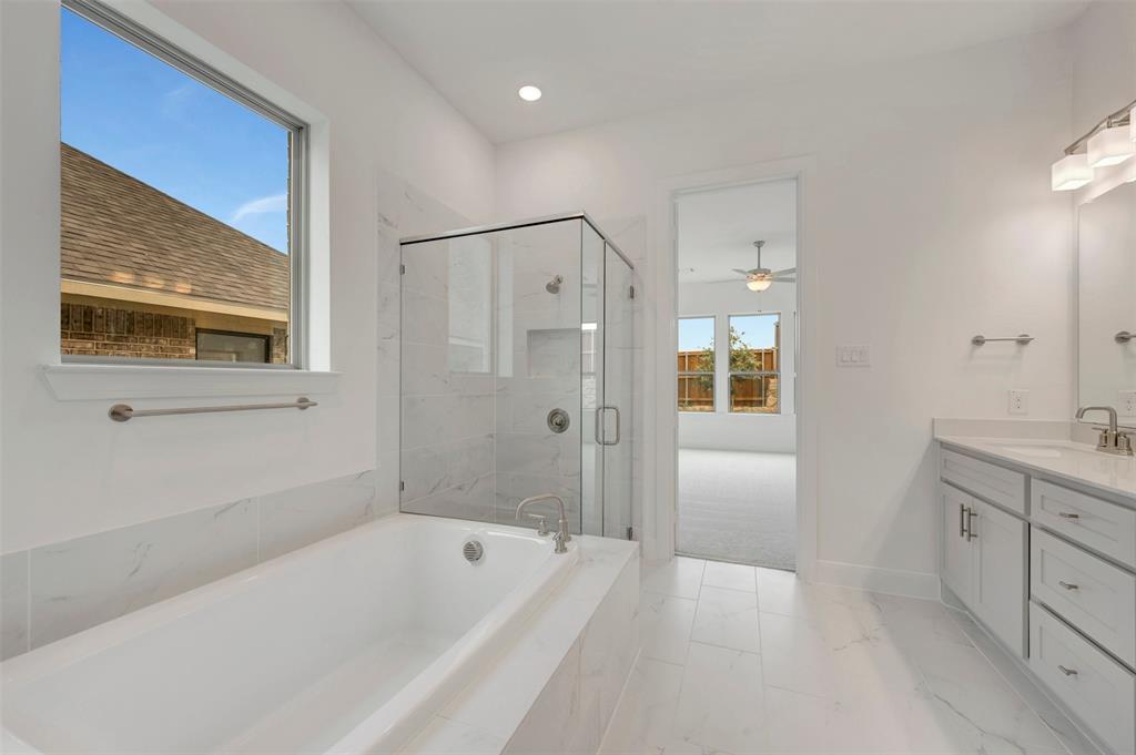2545 Domingo Drive Property Photo 13