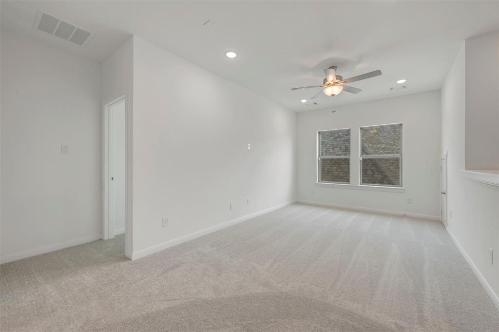 2545 Domingo Drive Property Photo 17