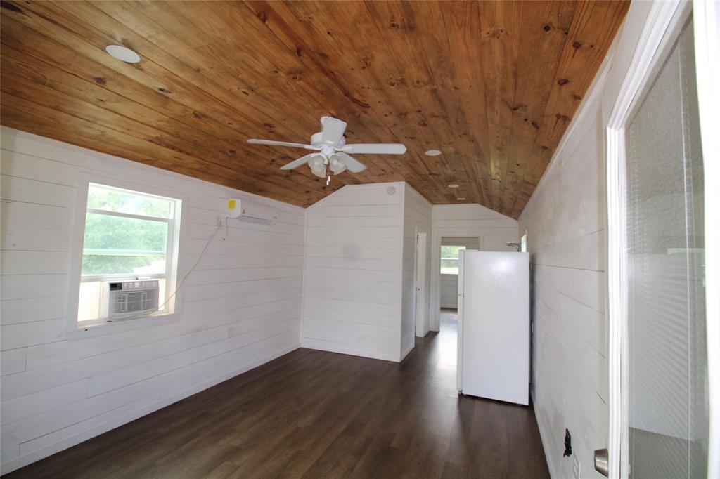 188 Private Road 8703 Property Photo 10
