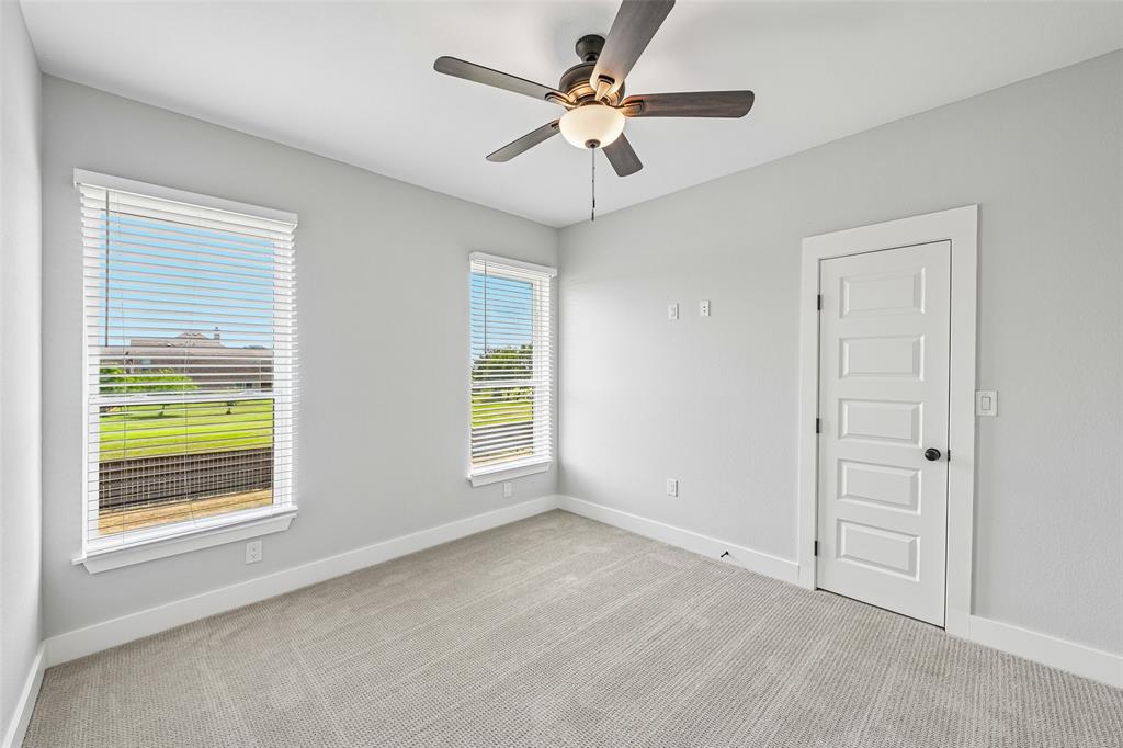 681 Davenport Drive Property Photo 4