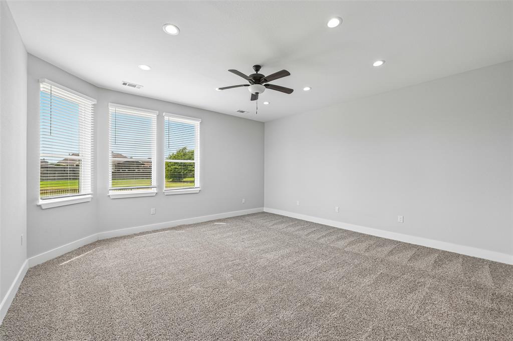 681 Davenport Drive Property Photo 7