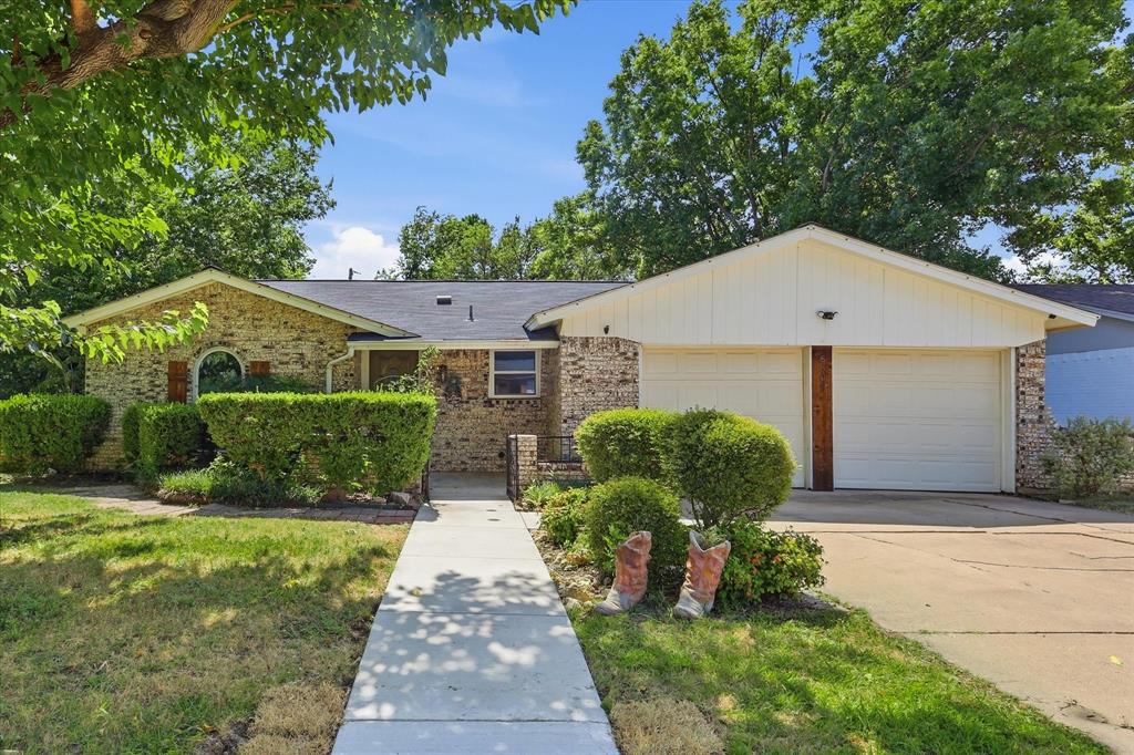 6609 Emily Drive Property Photo 1