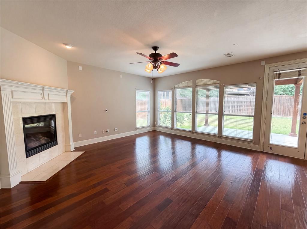10330 Sandbar Drive Property Photo 9
