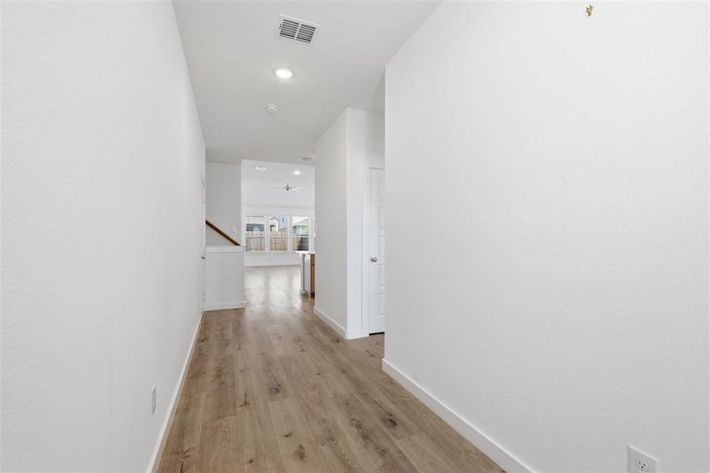 2412 Sagamore Street Property Photo 4