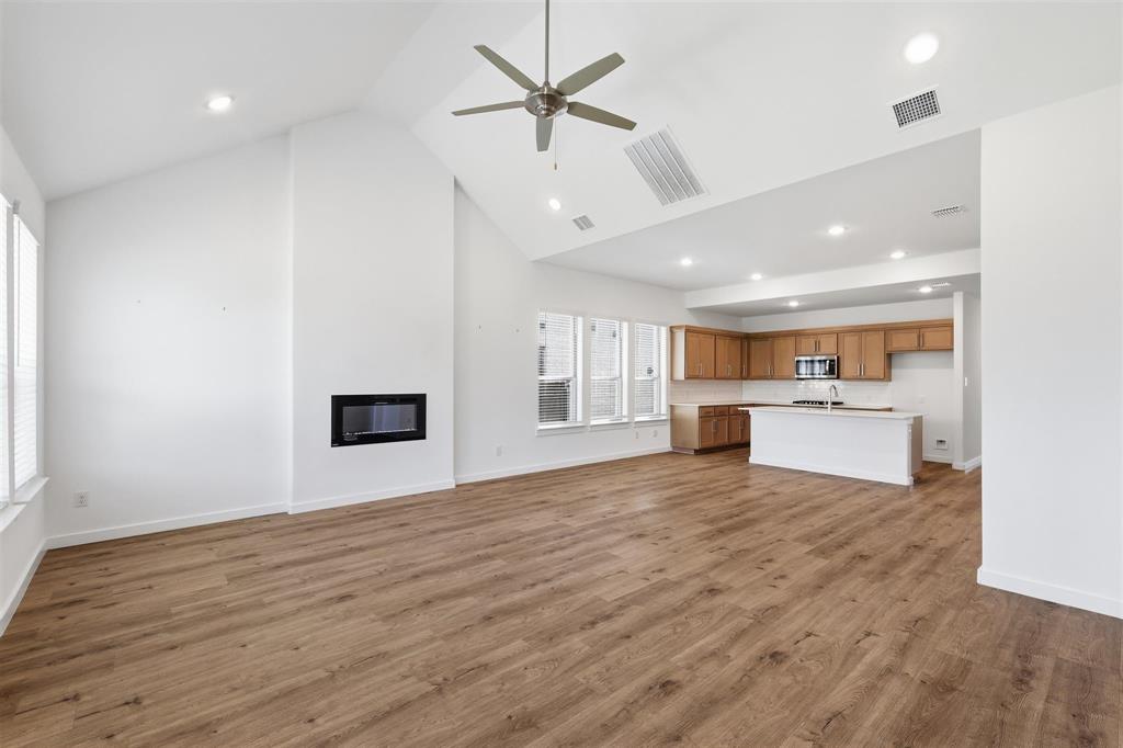 2412 Sagamore Street Property Photo 8