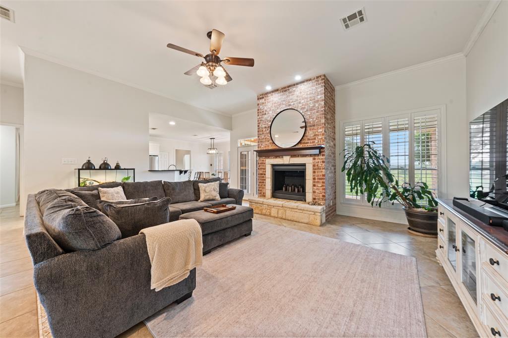 175 Winding Trail Property Photo 7