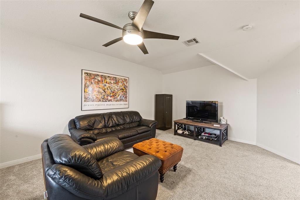 175 Winding Trail Property Photo 28