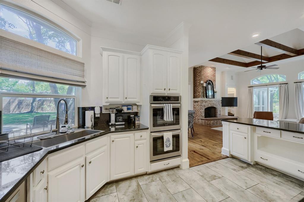 6912 Creekside Lane Property Photo 13