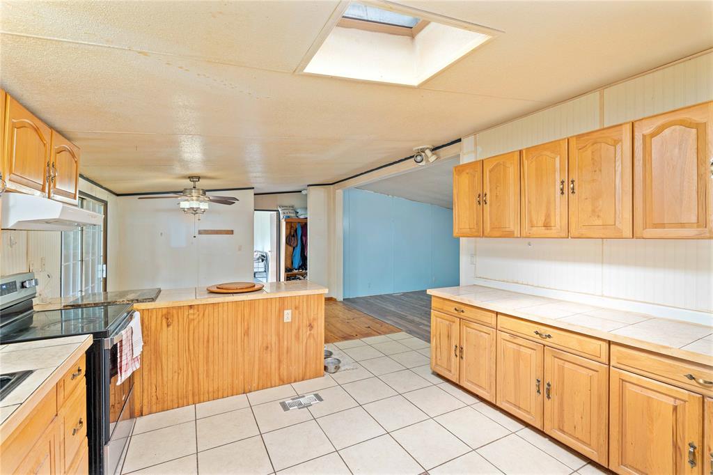 210 7th Street Property Photo 11