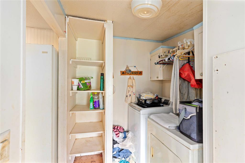 210 7th Street Property Photo 12