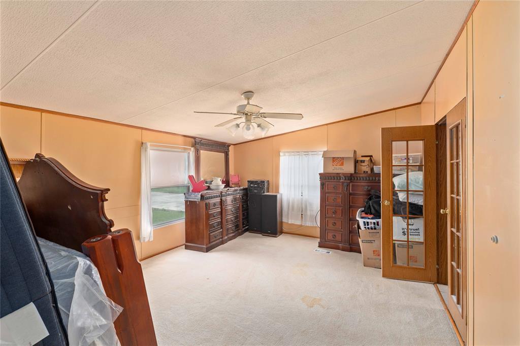 210 7th Street Property Photo 17