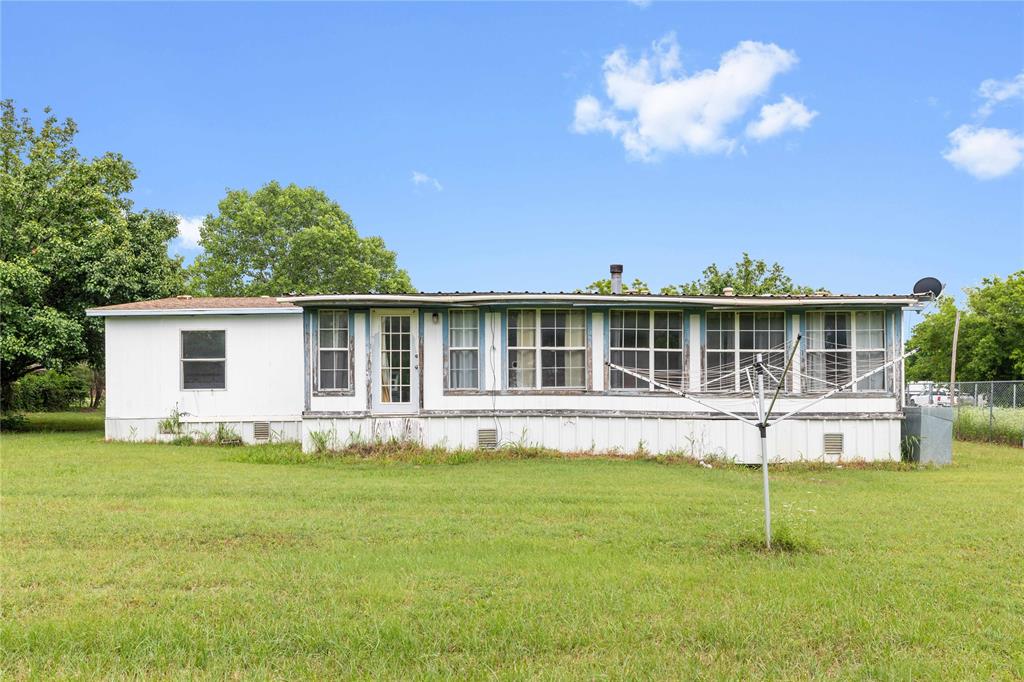210 7th Street Property Photo 22
