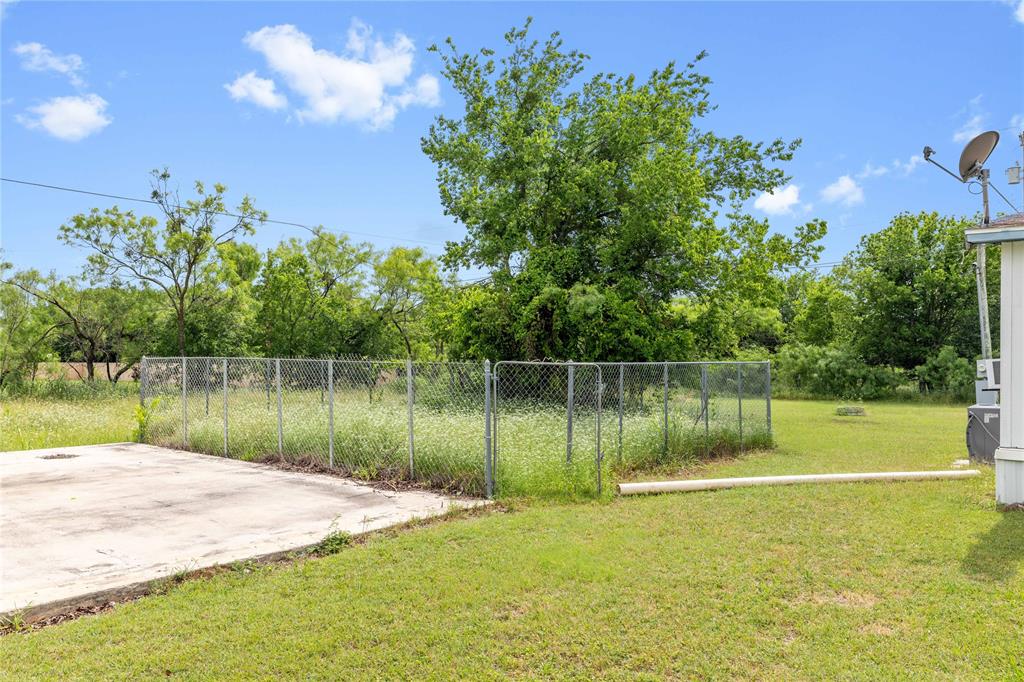 210 7th Street Property Photo 29