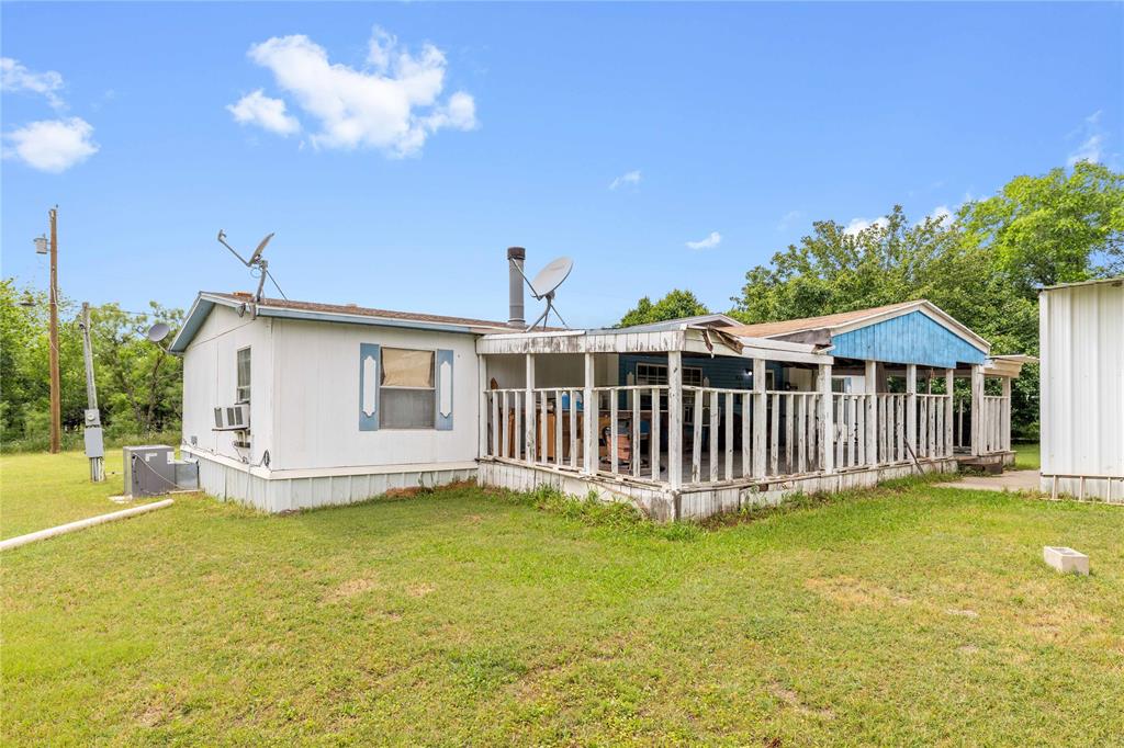 210 7th Street Property Photo 31