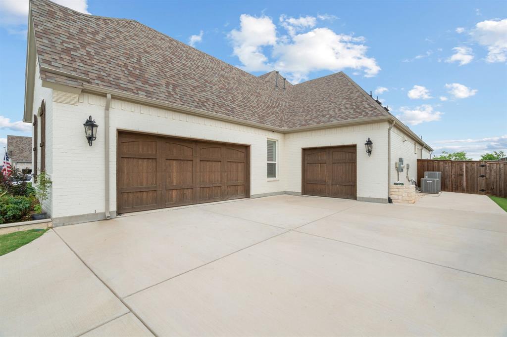 11416 Hickory Falls Drive Property Photo 11