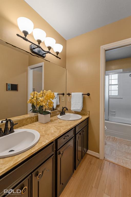 315 N Wickford Circle Property Photo 28