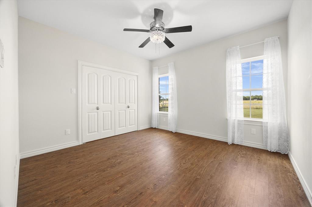 1610 County Road 2712 Property Photo 24