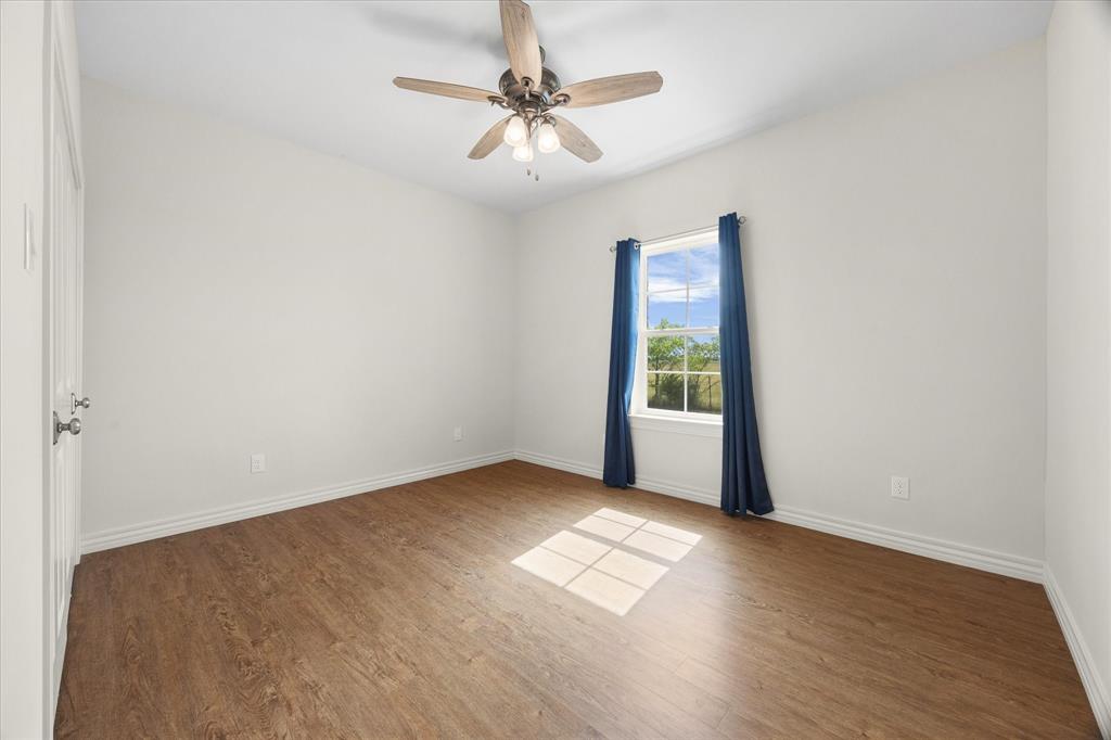 1610 County Road 2712 Property Photo 26