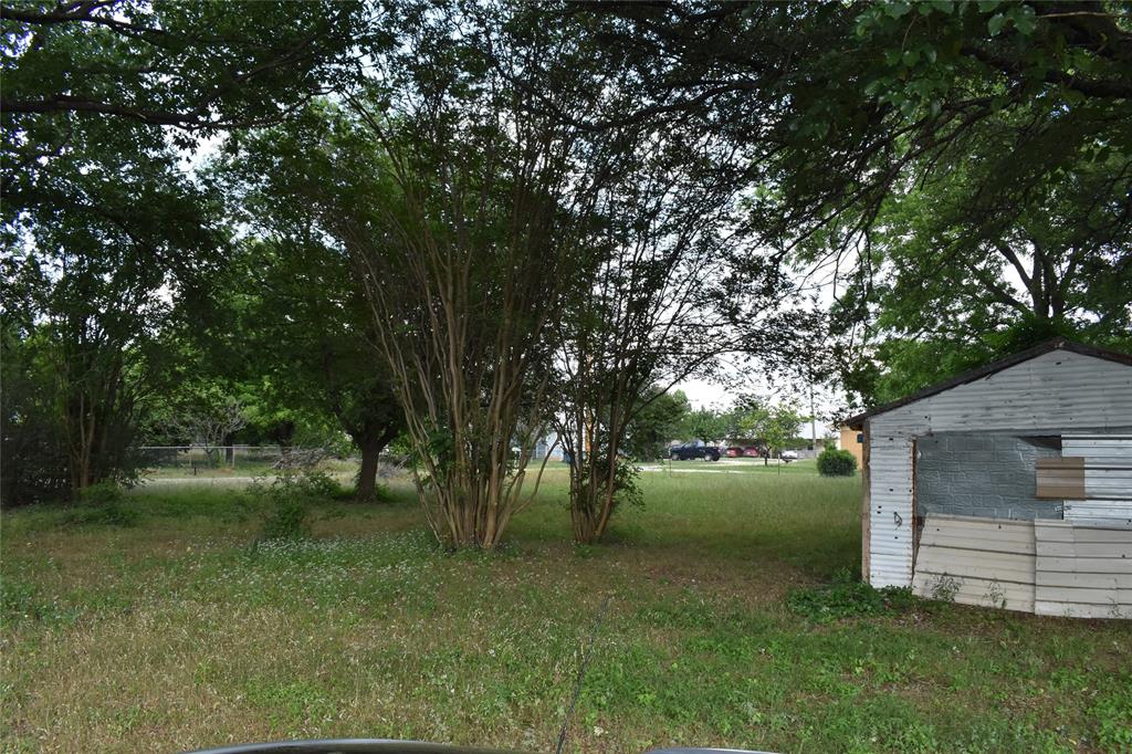 Tbd E Davis Street Property Photo 4