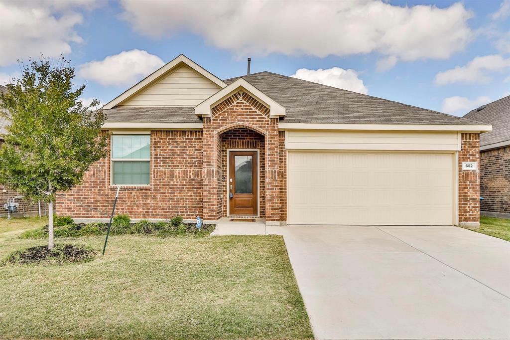 652 Ridgeback Trail Property Photo 1