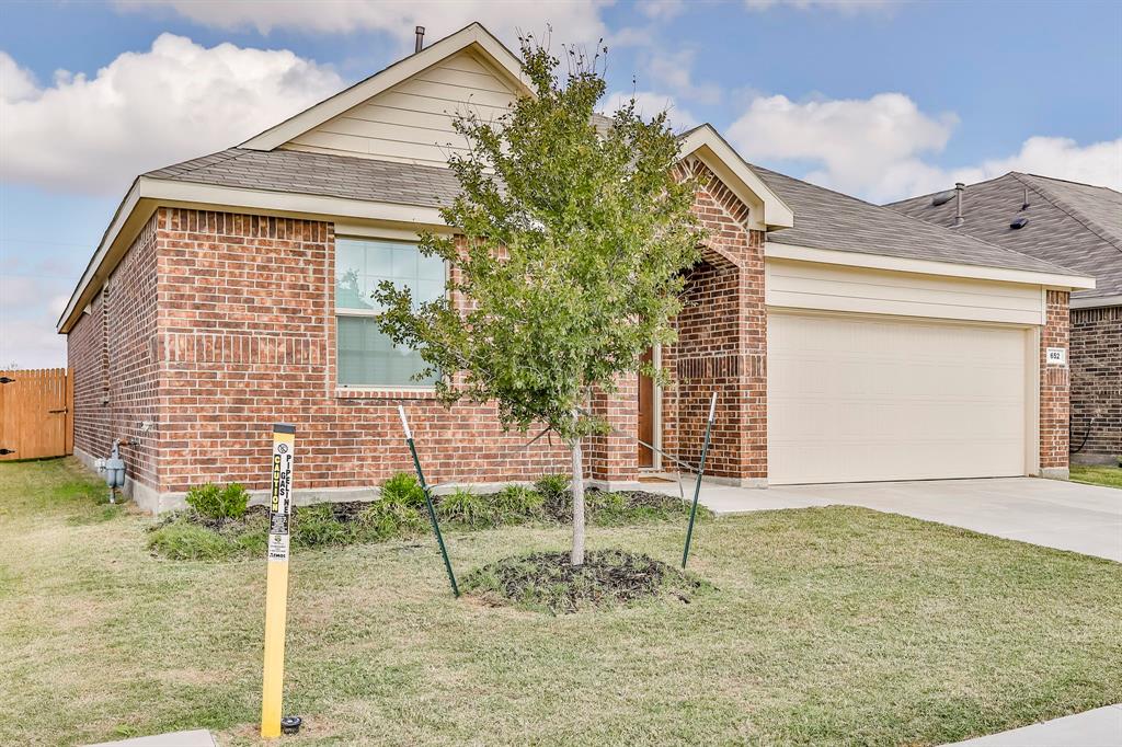 652 Ridgeback Trail Property Photo 2