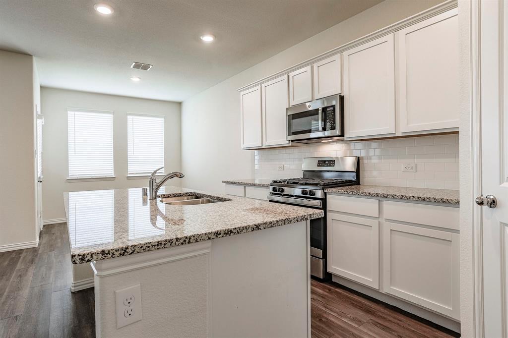 652 Ridgeback Trail Property Photo 10