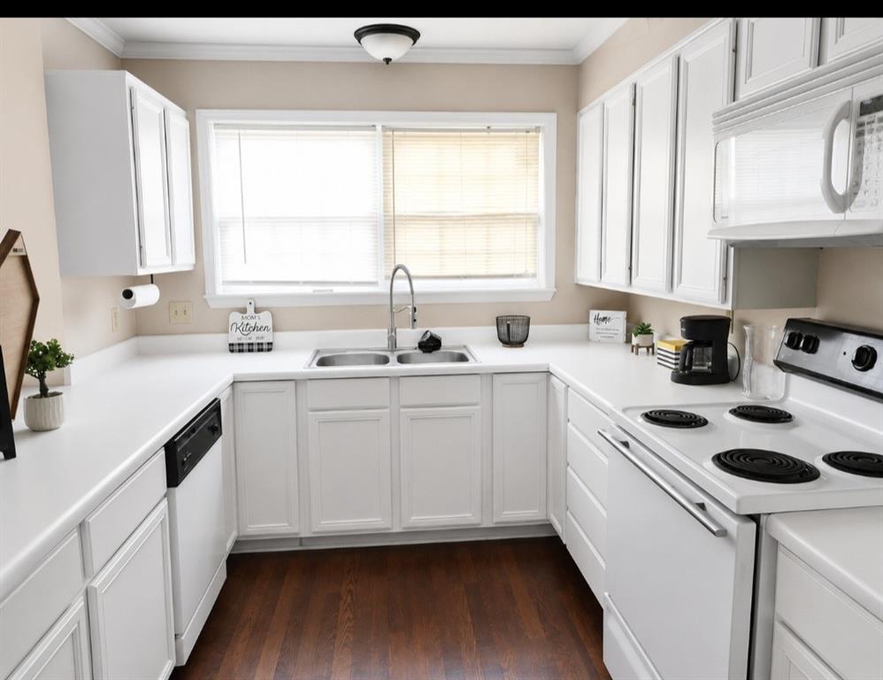 625 Woodyard Property Photo 6