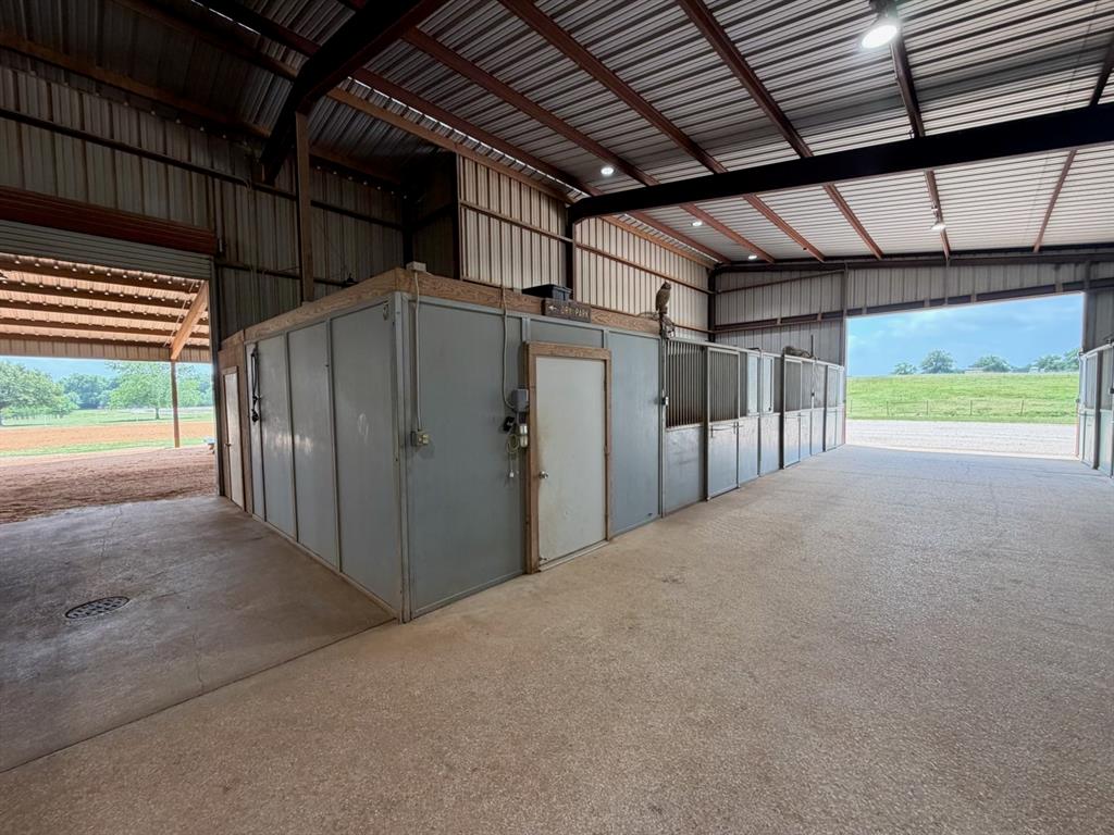 4709 Fm 2383 Property Photo 4