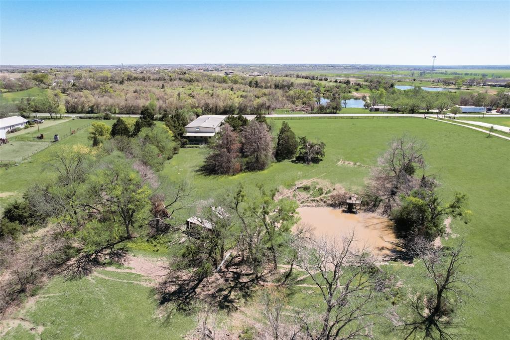 9913 Fm 740 Property Photo 6