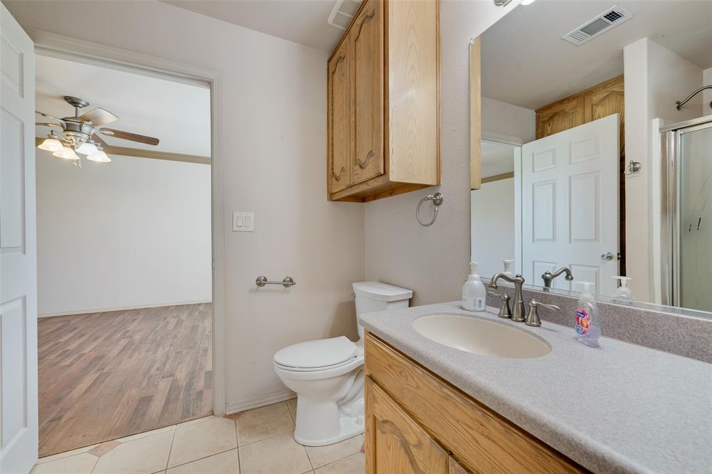 9913 Fm 740 Property Photo 18