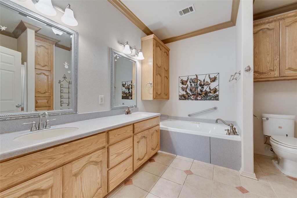 9913 Fm 740 Property Photo 25