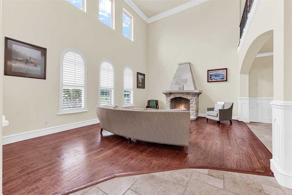 6921 Mediterranean Drive Property Photo 4