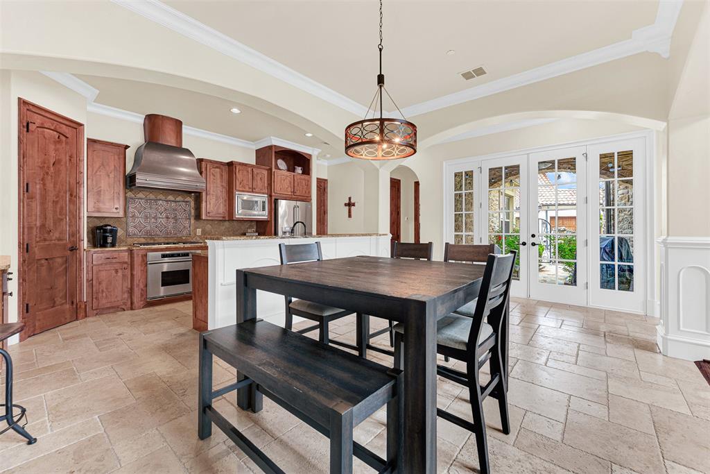 6921 Mediterranean Drive Property Photo 10