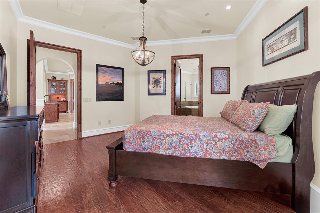 6921 Mediterranean Drive Property Photo 18
