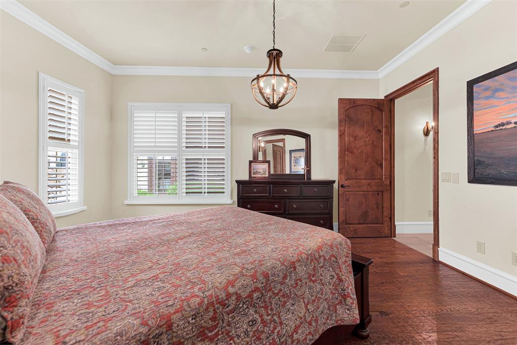 6921 Mediterranean Drive Property Photo 20