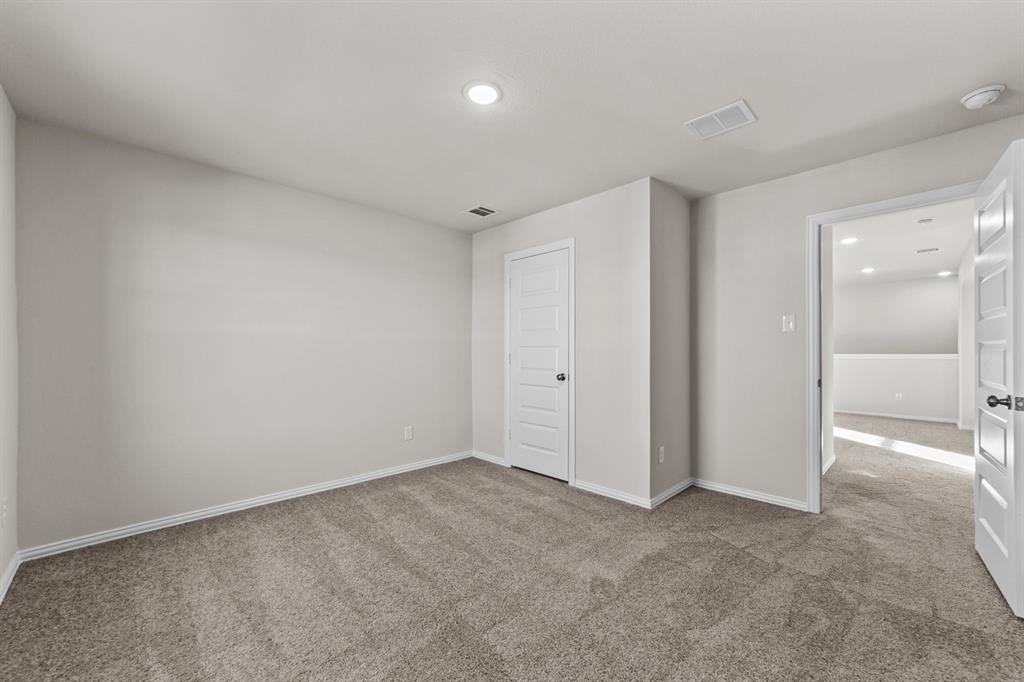 615 Forest Haven Drive Property Photo 9