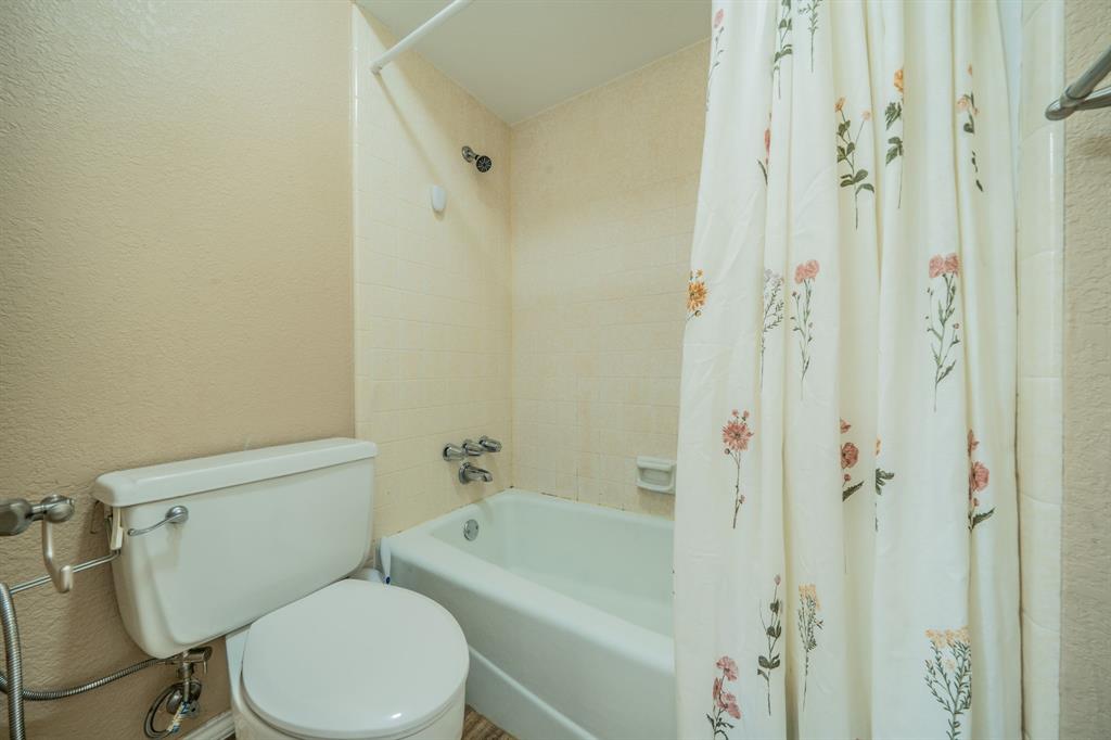 1605 Brighton Drive Property Photo 22
