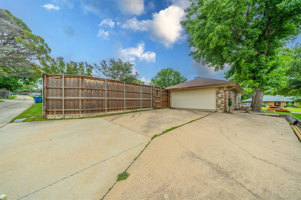 1605 Brighton Drive Property Photo 28