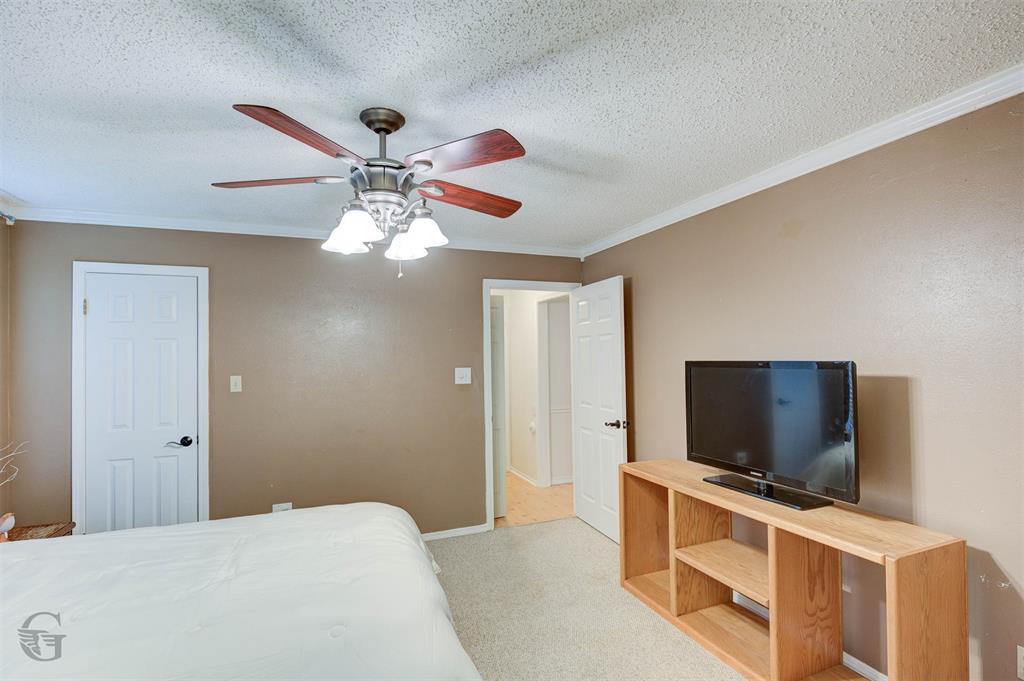 9248 Dawn Ridge Drive Property Photo 4