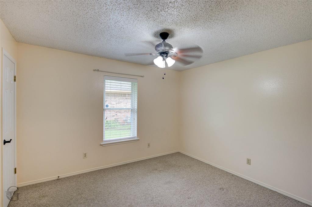 9248 Dawn Ridge Drive Property Photo 8
