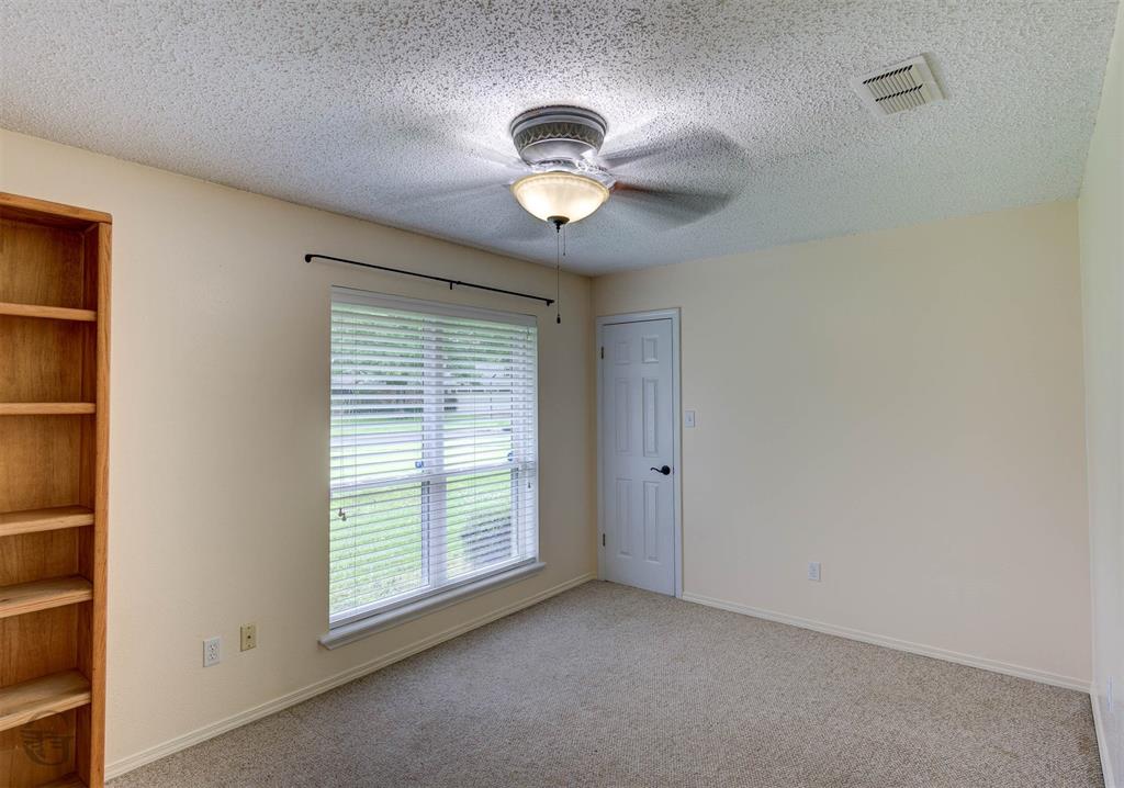 9248 Dawn Ridge Drive Property Photo 11