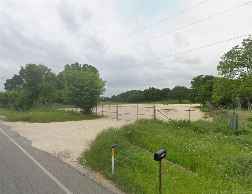 2290 S Burleson Boulevard Property Photo 1