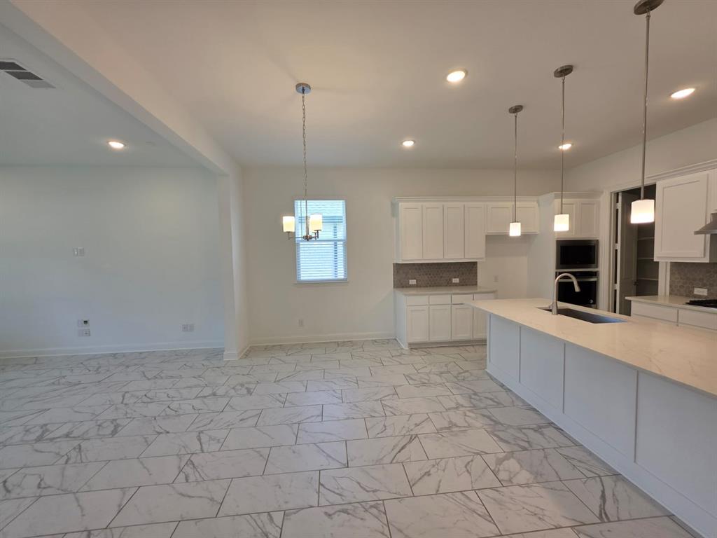 4516 Hammerstein Boulevard Property Photo 8