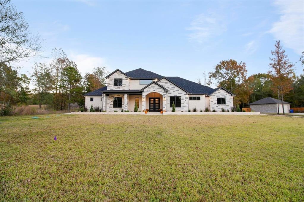 800 Stone Chimney Rd Property Photo 4